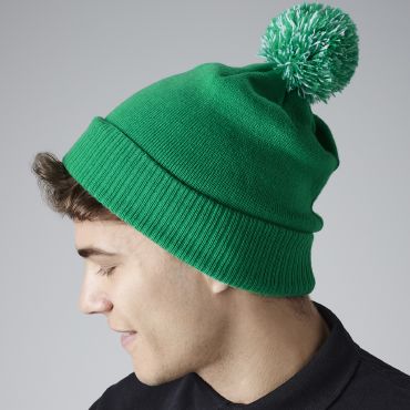 Gorro con pompón B450