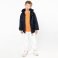 Parka con capucha niño K696. .