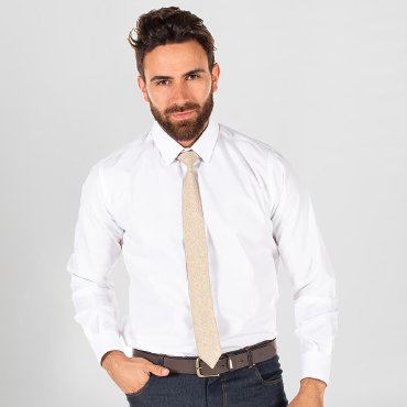 Corbata estrecha