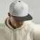 Gorra de visera plana reciclada Bank five-s. .