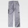 Pantalón de trabajo multibolsillos unisex B1419. Color gris claro/gris oscuro.