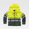 Chaqueta softshell alta visibilidad con capucha unisex S9525. Color verde oscuro/amarillo a. V..