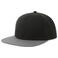 Gorra visera plana reciclada Snap back-s. Color negro gris.