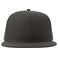 Gorra visera plana reciclada Snap back-s. Color gris oscuro.