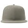 Gorra visera plana reciclada Snap back-s. Color gris.