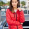 Chaqueta acolchada con capucha mujer JN1155. .