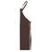 Delantal con peto JN1882. Color brown.