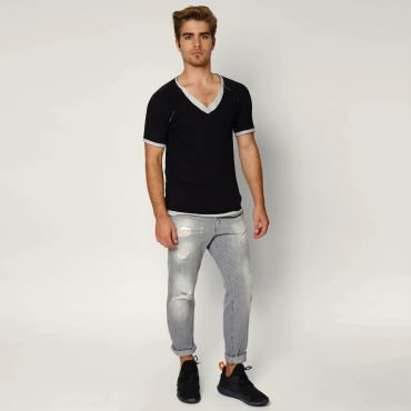 Camiseta cuello de pico hombre TOKIO NATH Camiseta cuello de pico hombre TOKIO NATH